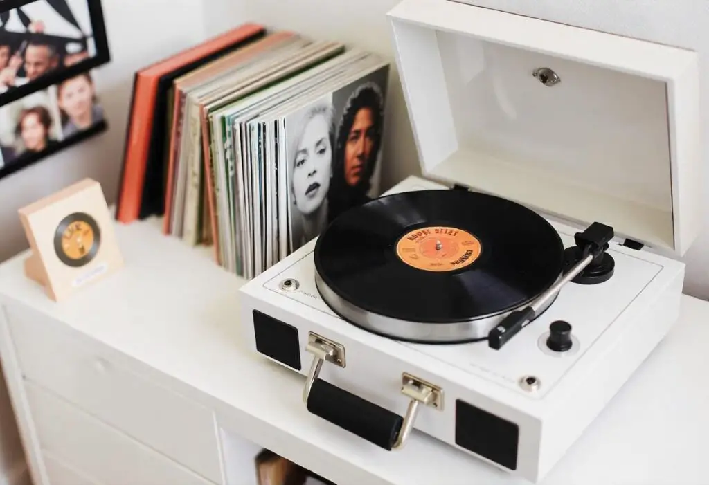 Turntable And Vinyl Records living room ideas